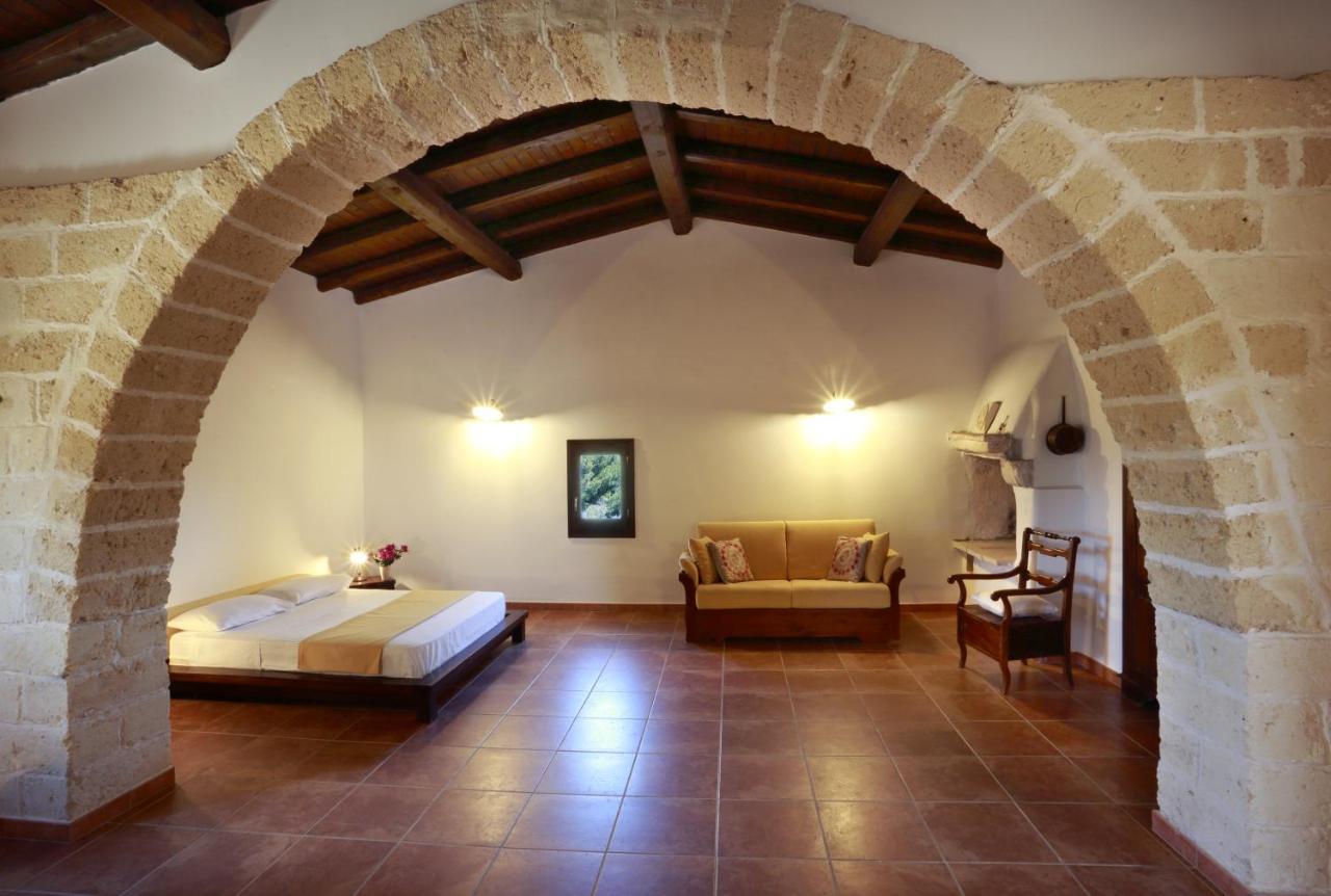 Masseria Nucci - Autentica Dimora Storica Нардо Экстерьер фото